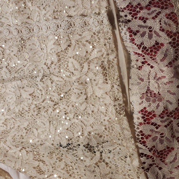 Amanda Collections A Size Top - Picture 7 of 10